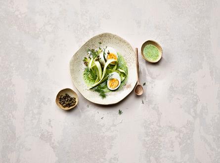 Spargelsalat mit Ei und Bärlauch-Dressing | Chirat Rezept